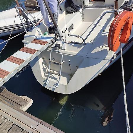 Bateau A Quai St Raphael, 4 Couchages , Voilier Etap 28I Hotel Saint-Raphaël Buitenkant foto